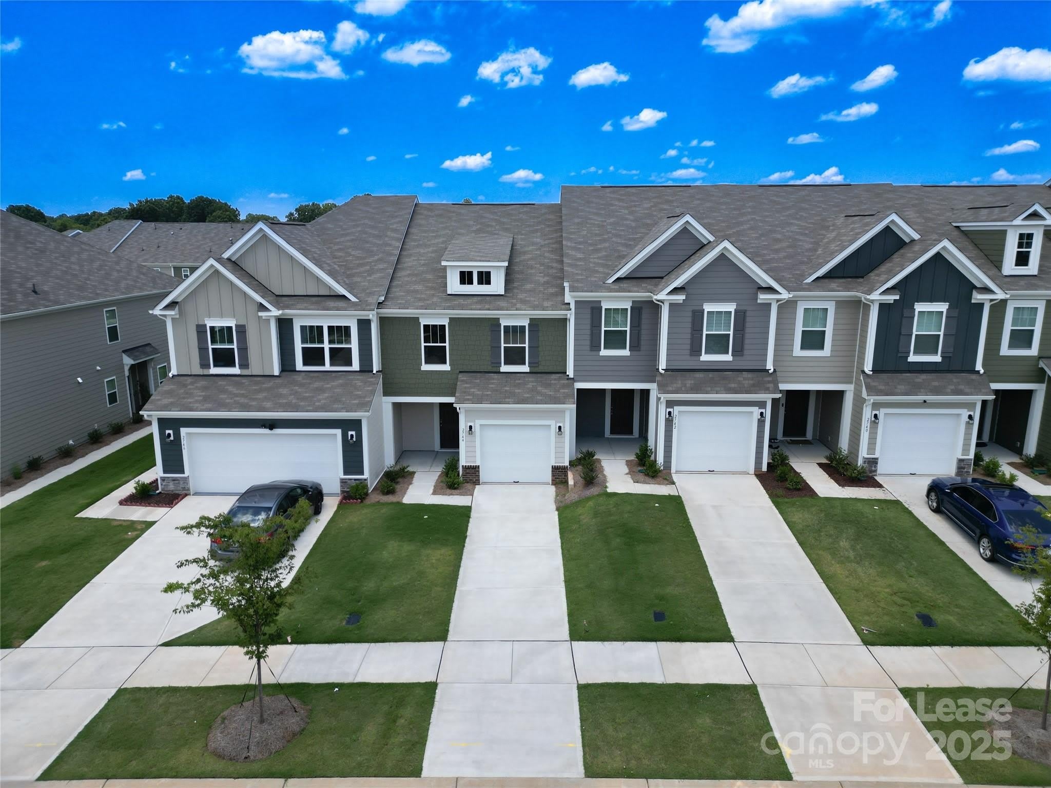 2744 Yeager Drive NW – photo 2