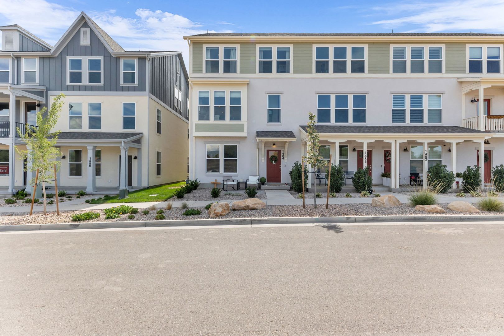 Brand New End Unit Townhome in Layton – photo 1