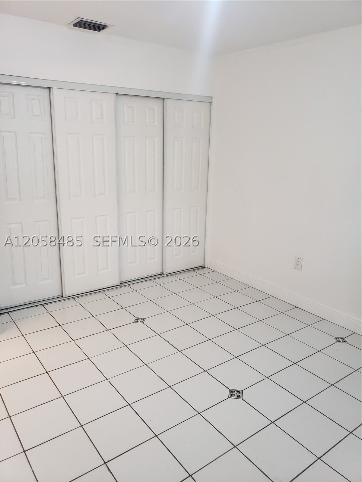 2998 NW 30th St – photo 5