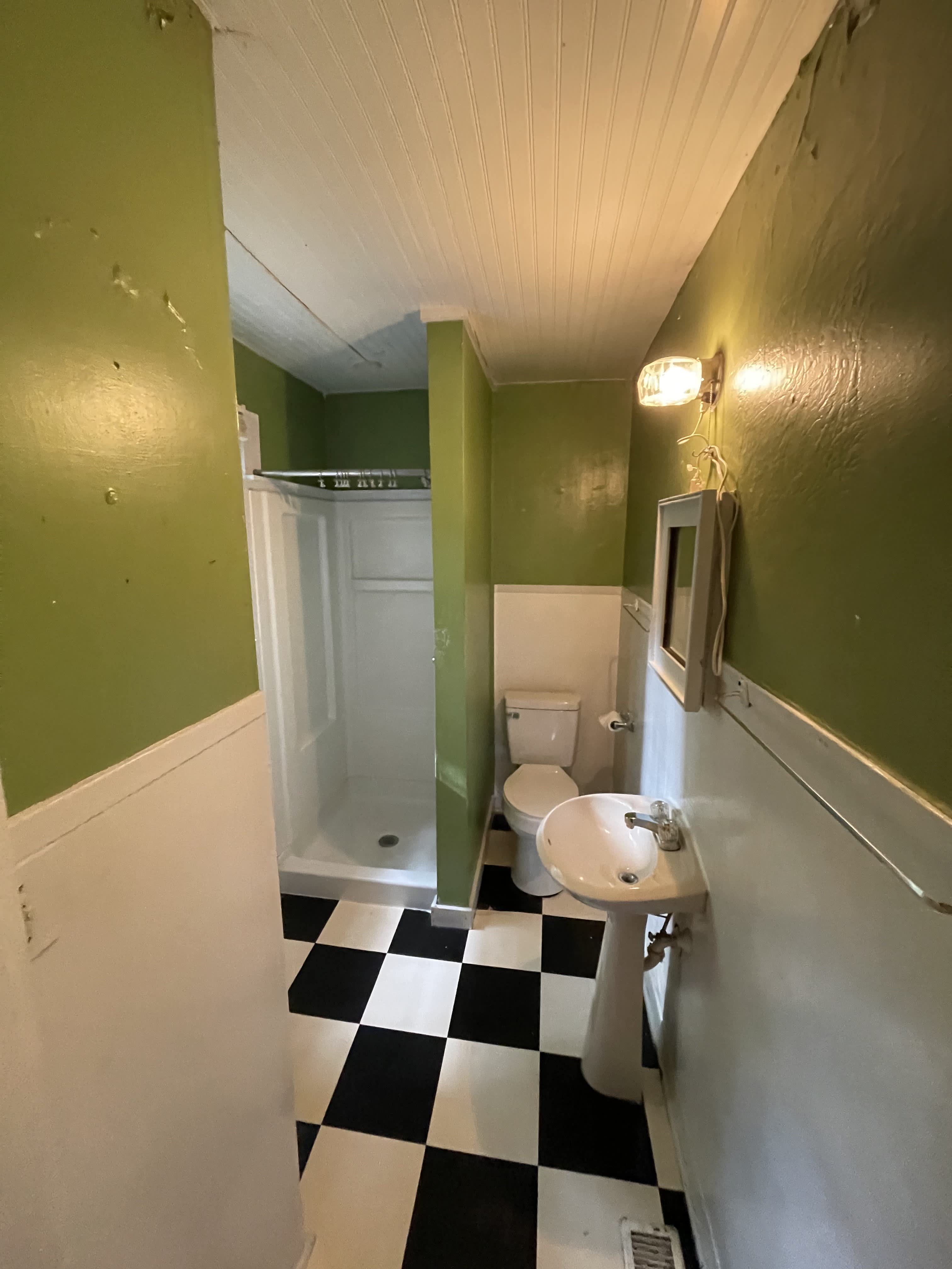 1111 Ridgewood Lane – photo 2