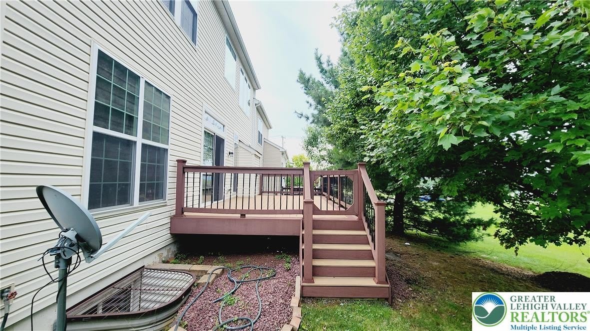 1816 Emerald Drive – photo 4