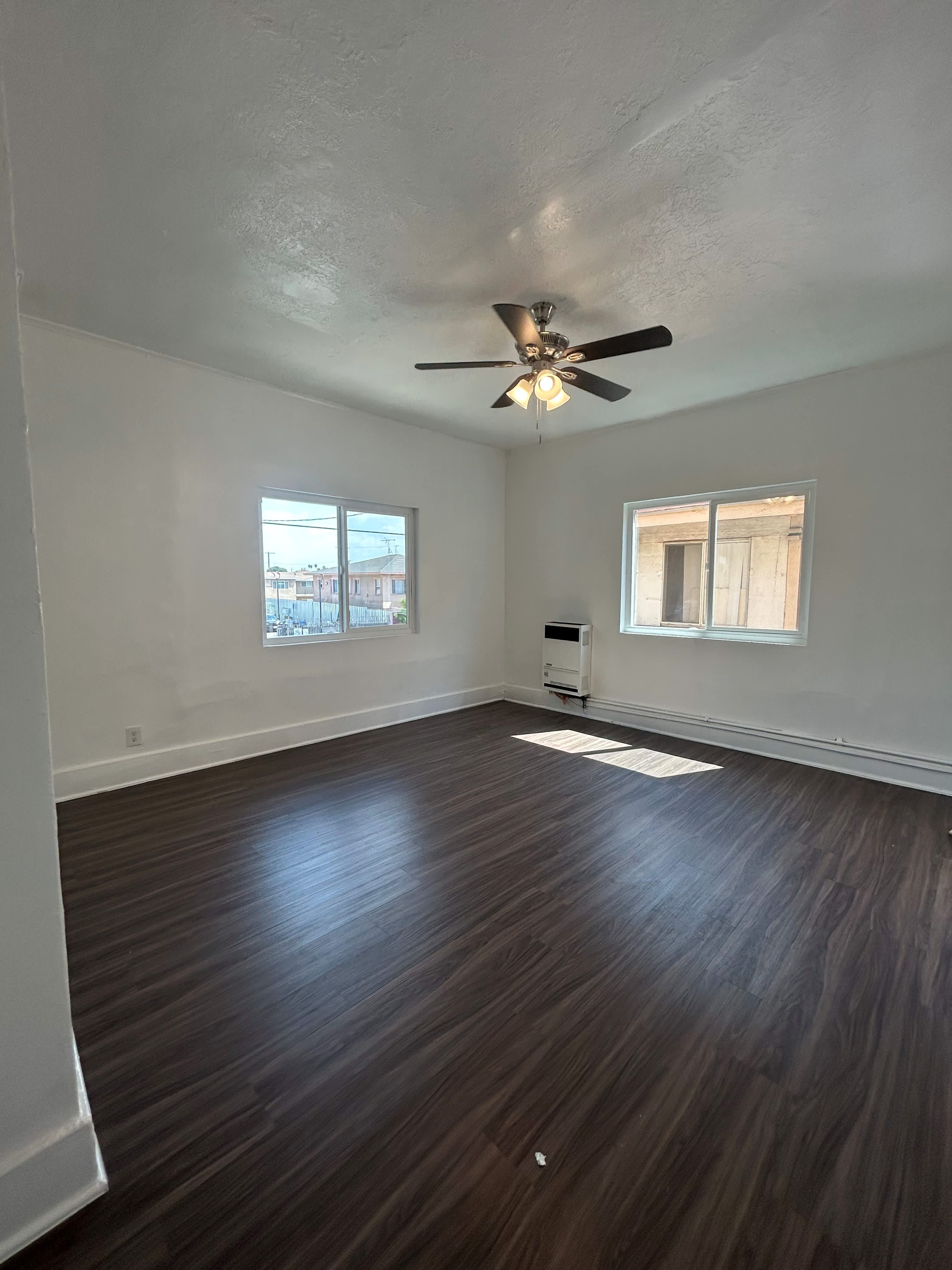 4069 S Broadway – photo 3