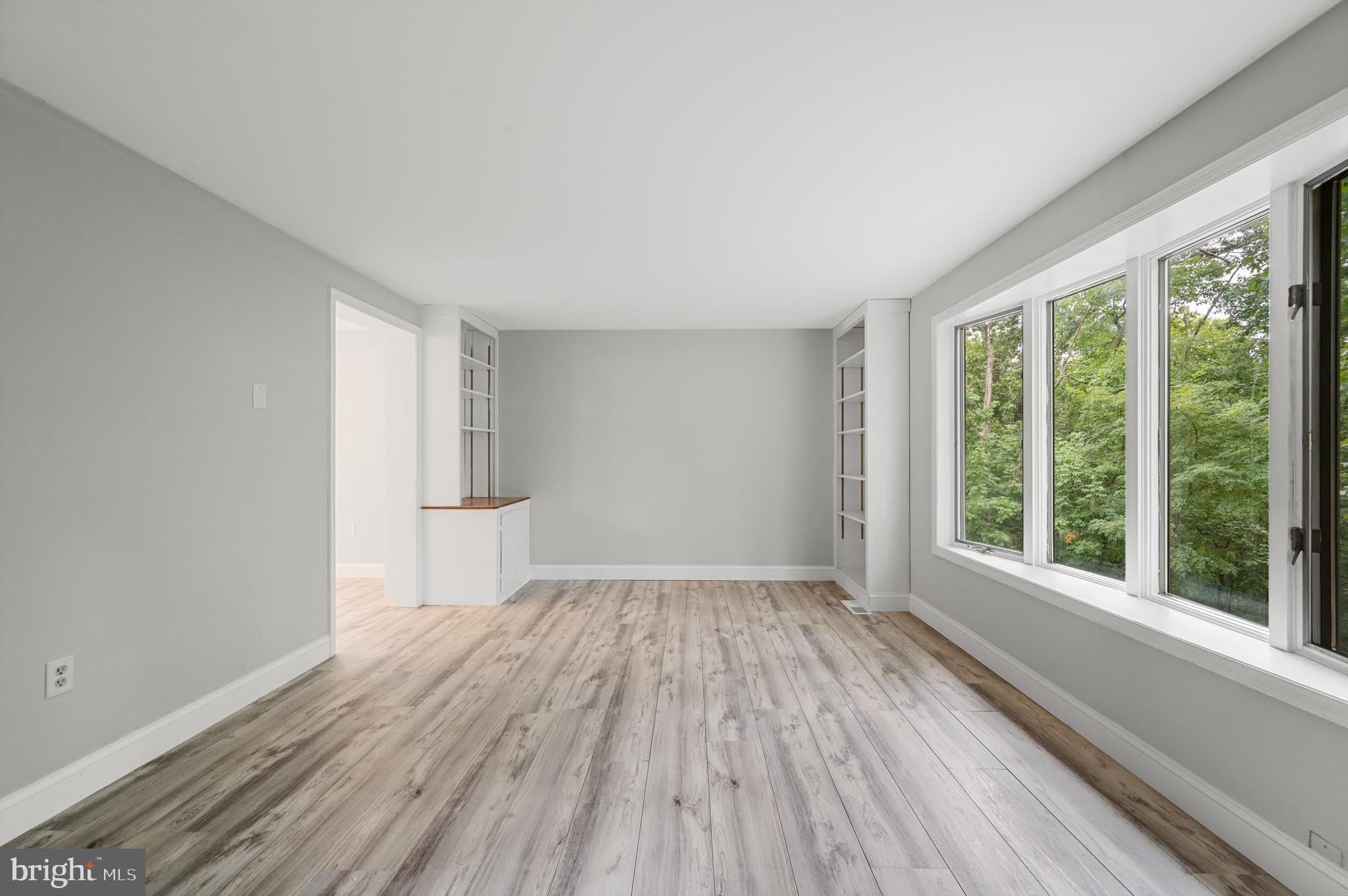 813 LEEDS MANOR Lane – photo 4