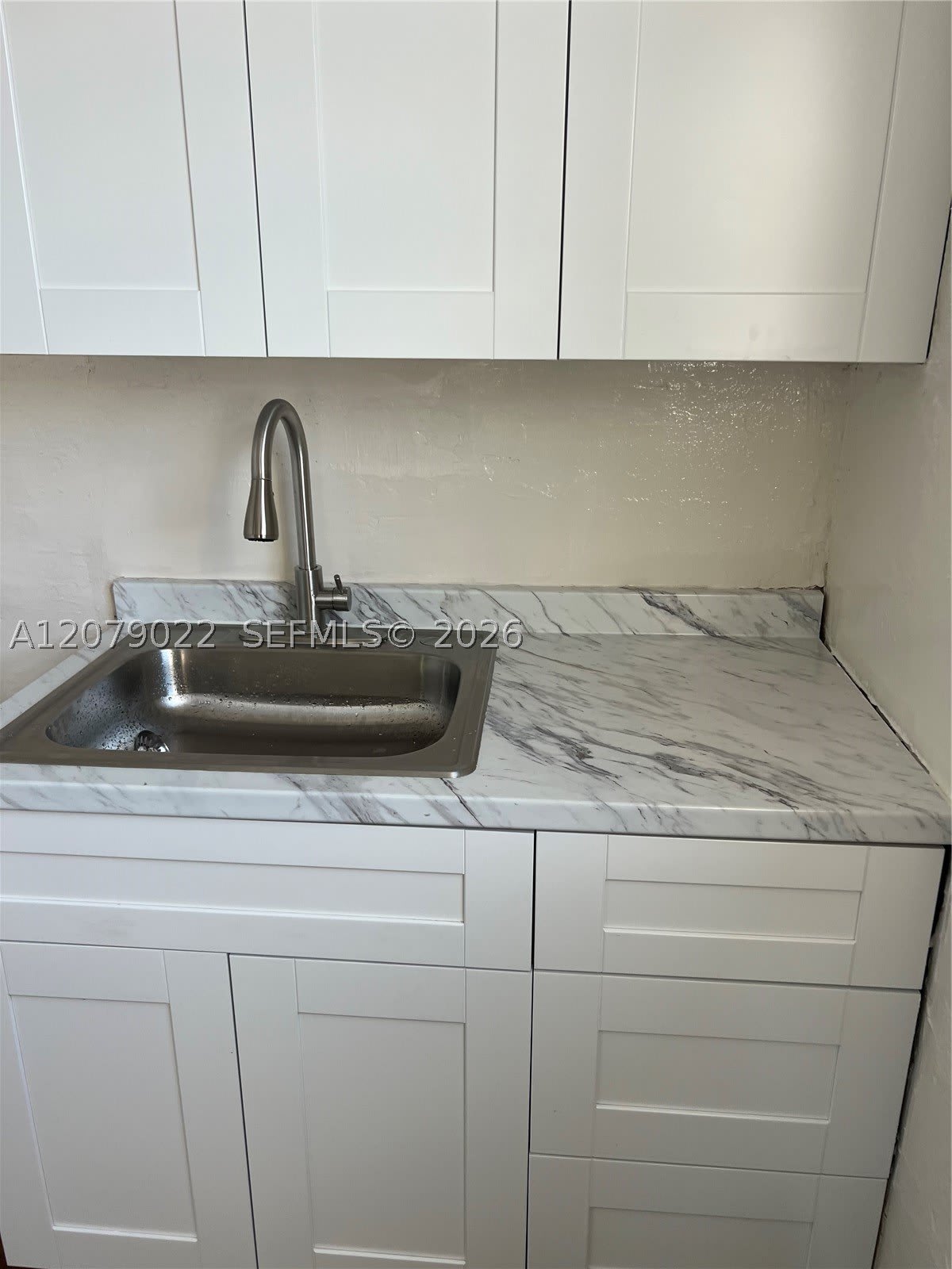 225 Nw 17Th St – photo 3