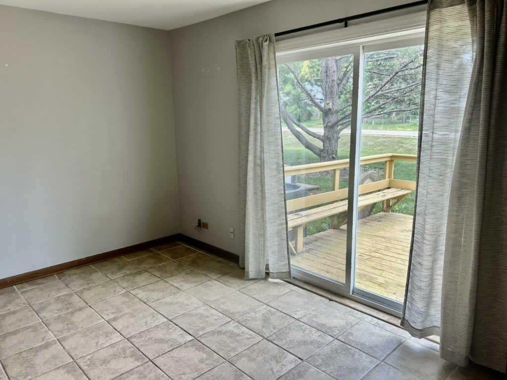 2732 Wilshire Court – photo 3