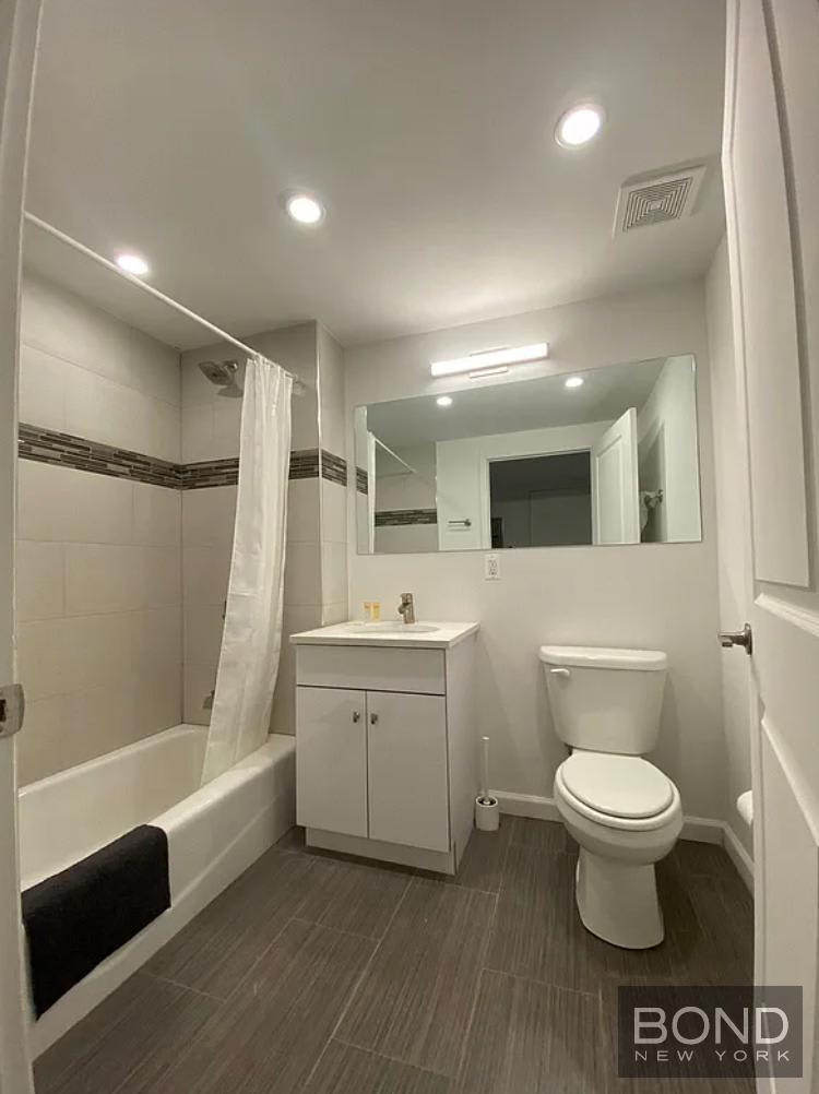 433 West 53rd Street – photo 3