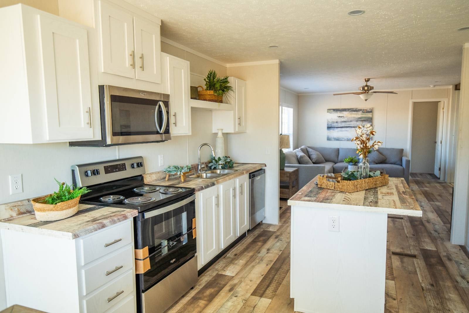 9600 Jeff Hamilton Rd. – photo 4