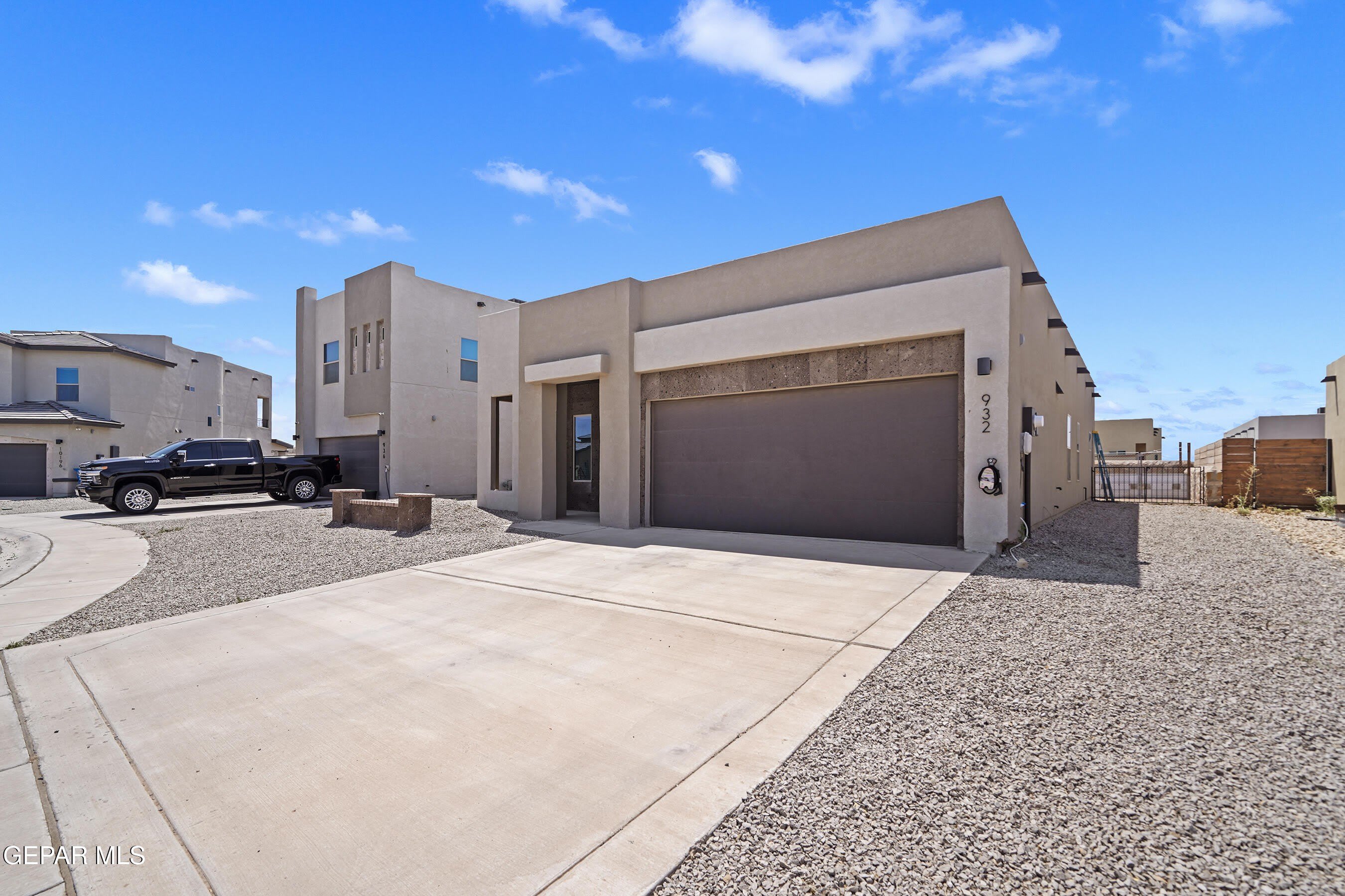 932 Texas Madrone Drive – photo 2