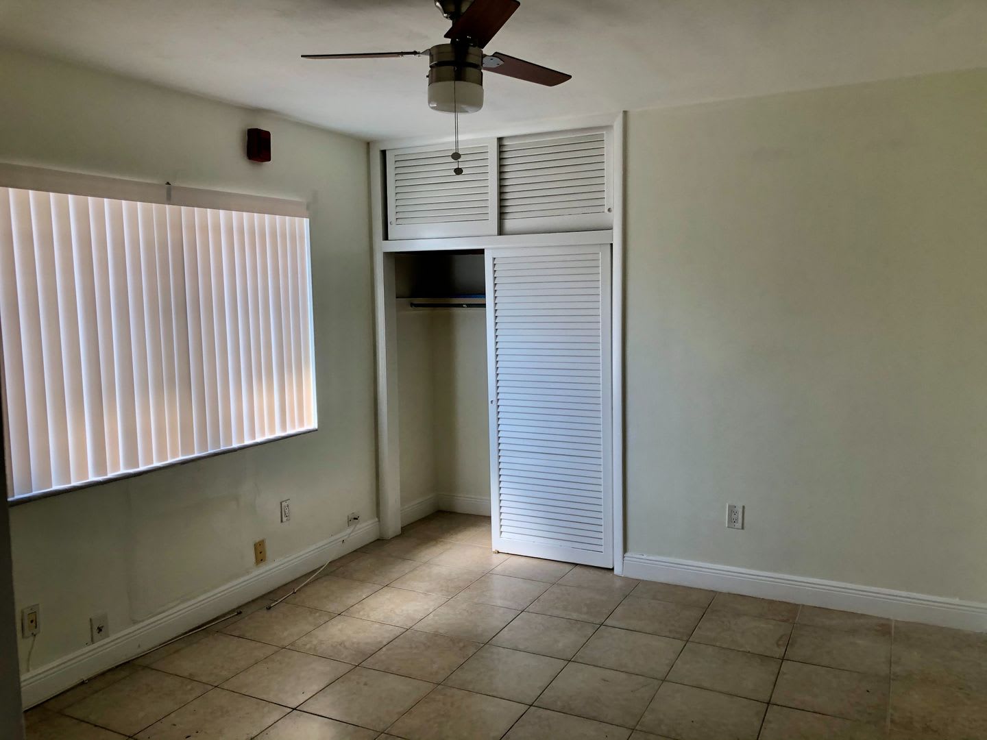 Corp Condo – photo 5