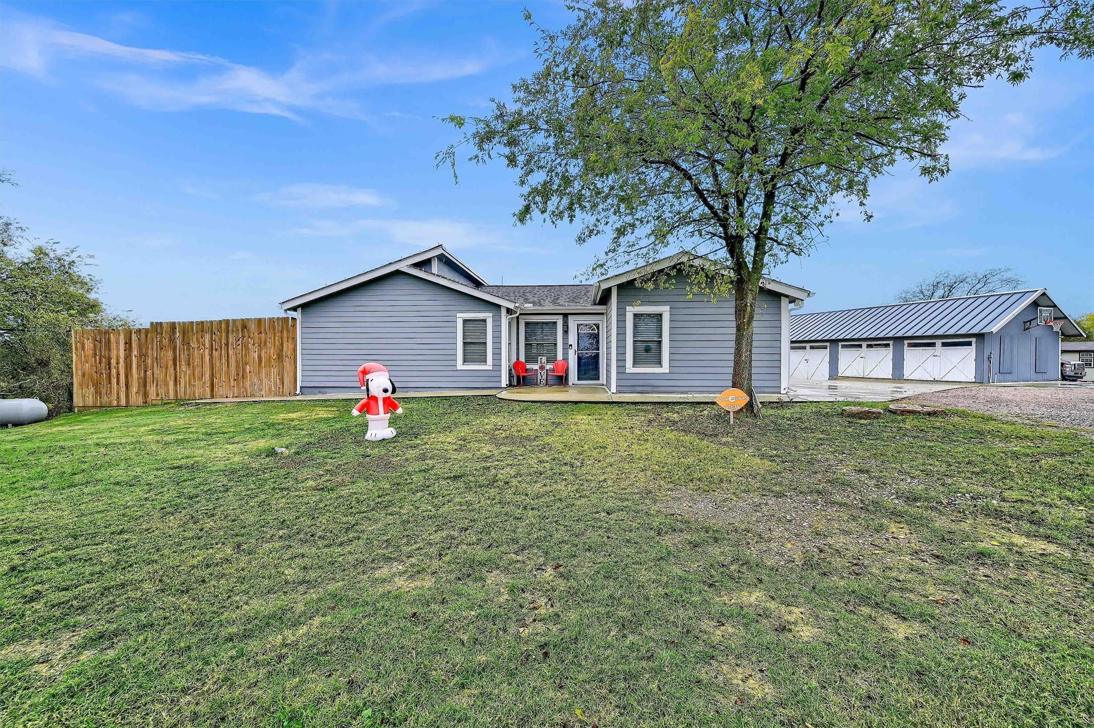 2212 W J Fred Smith Parkway – photo 3