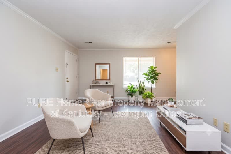311 Christy Allyn Ct – photo 4