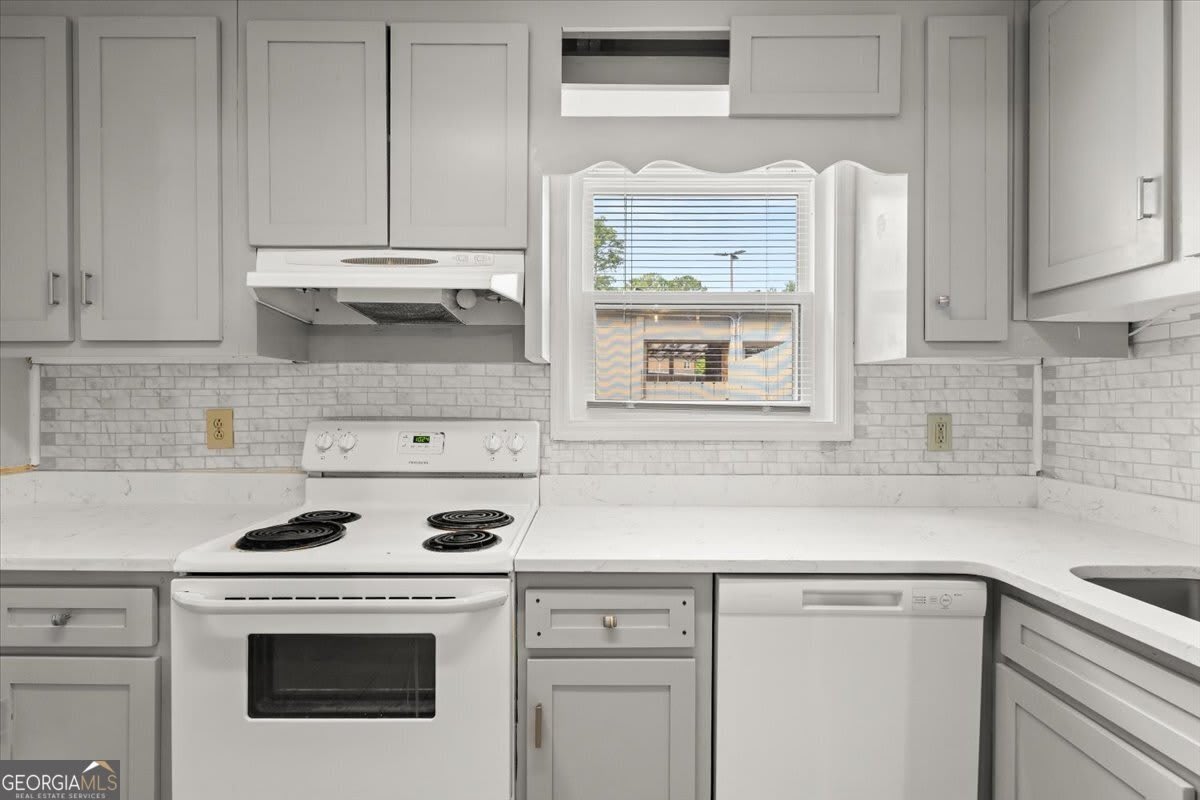 360 Winding River Drive – photo 5