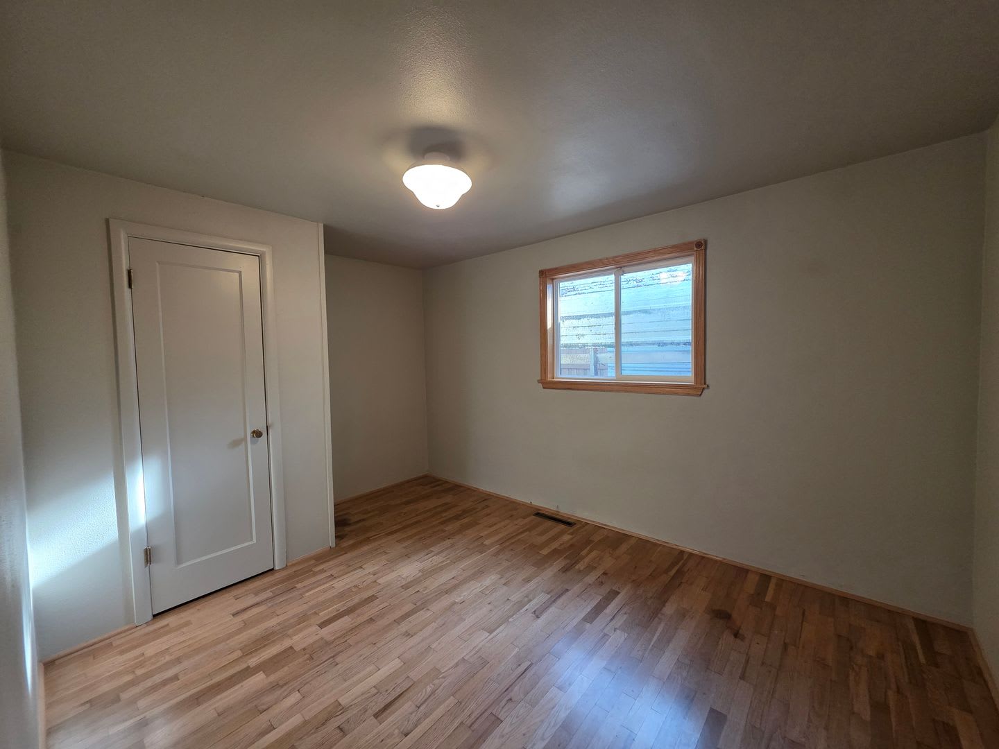 4 Bedroom/3 Bath House Including a Mother-in-Law Suite – photo 3