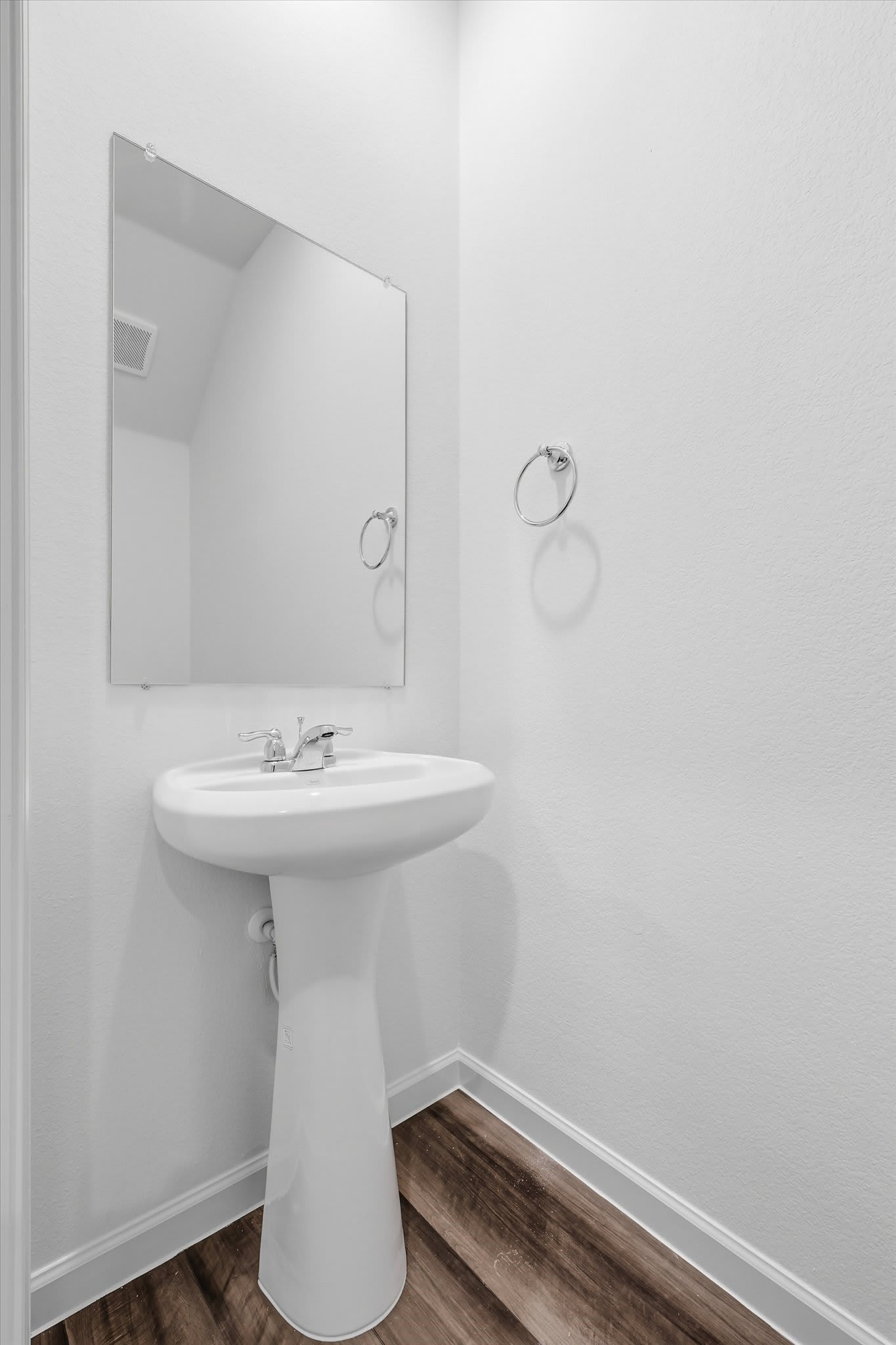 2106 Meadow Park Drive – photo 5