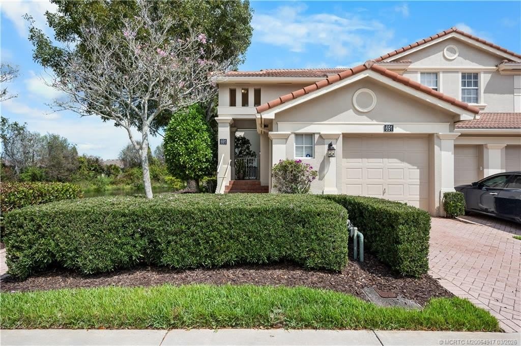 691 Sw Glen Crest Way – photo 1