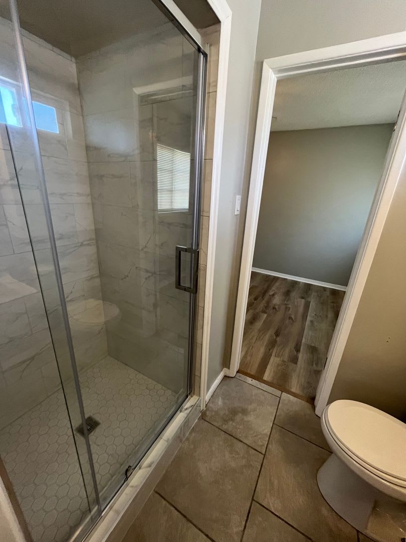 1212 Carson St – photo 5