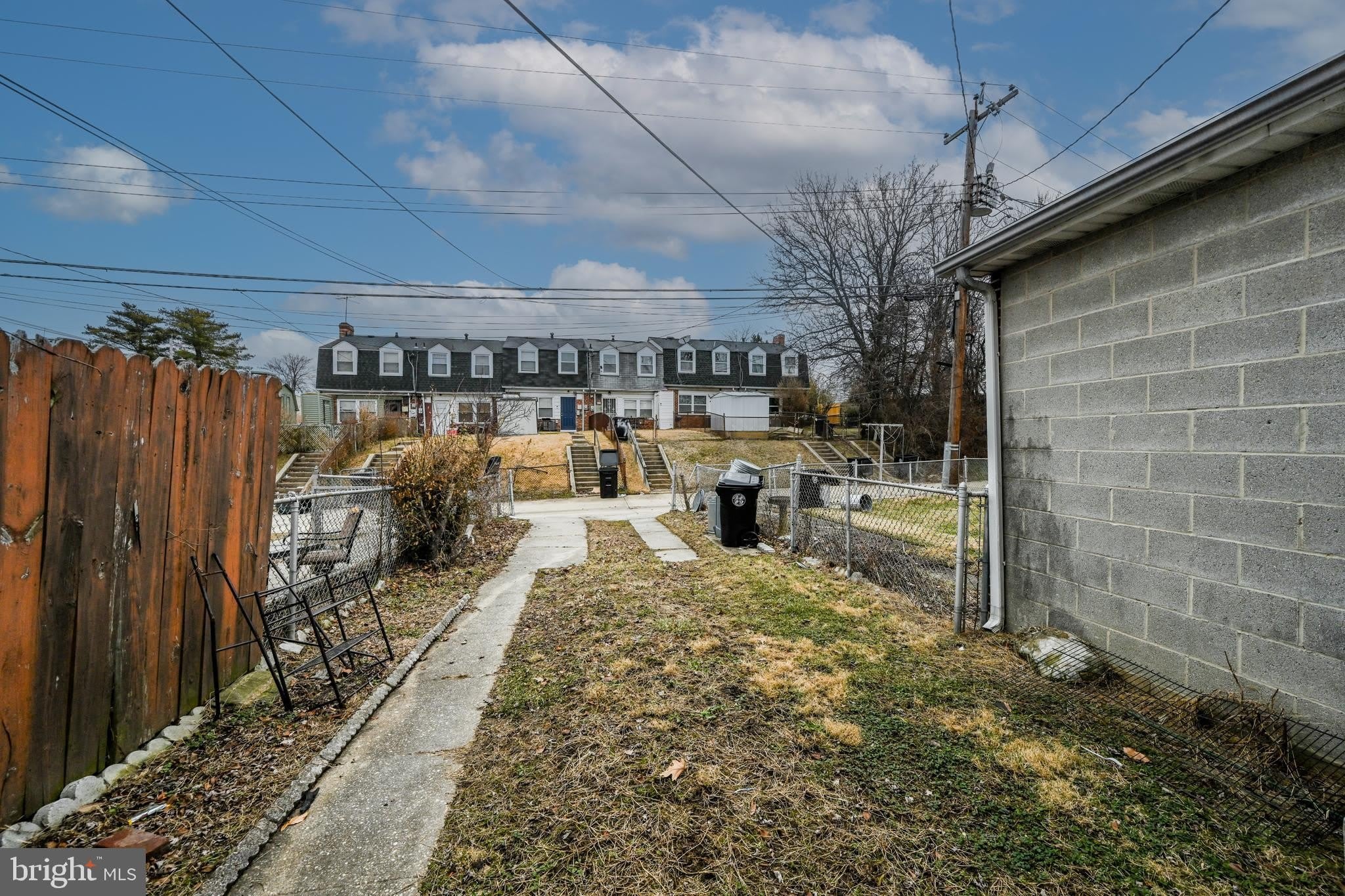 1610 WENTWORTH Avenue – photo 4