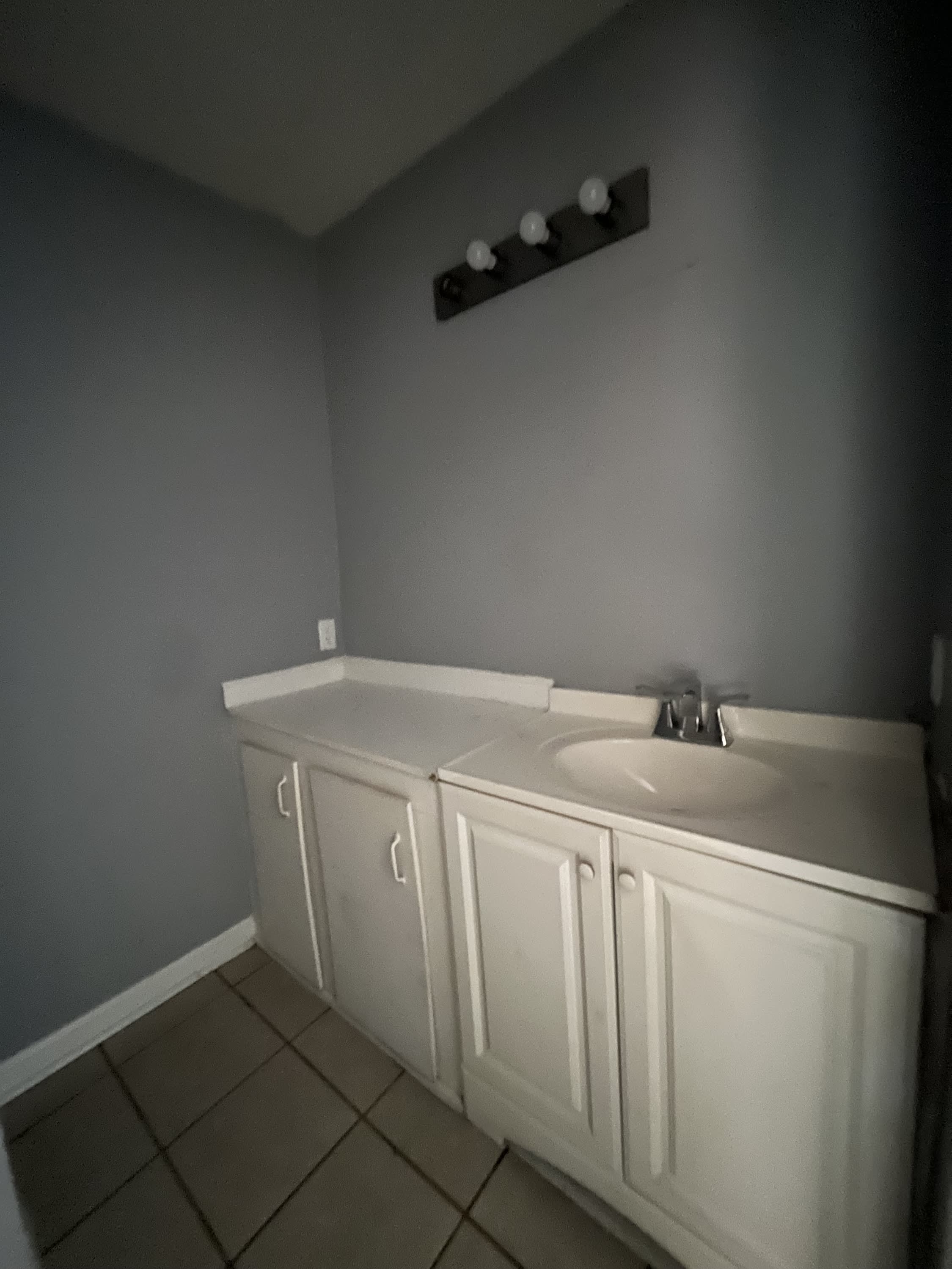 406 West Ripley Avenue – photo 4