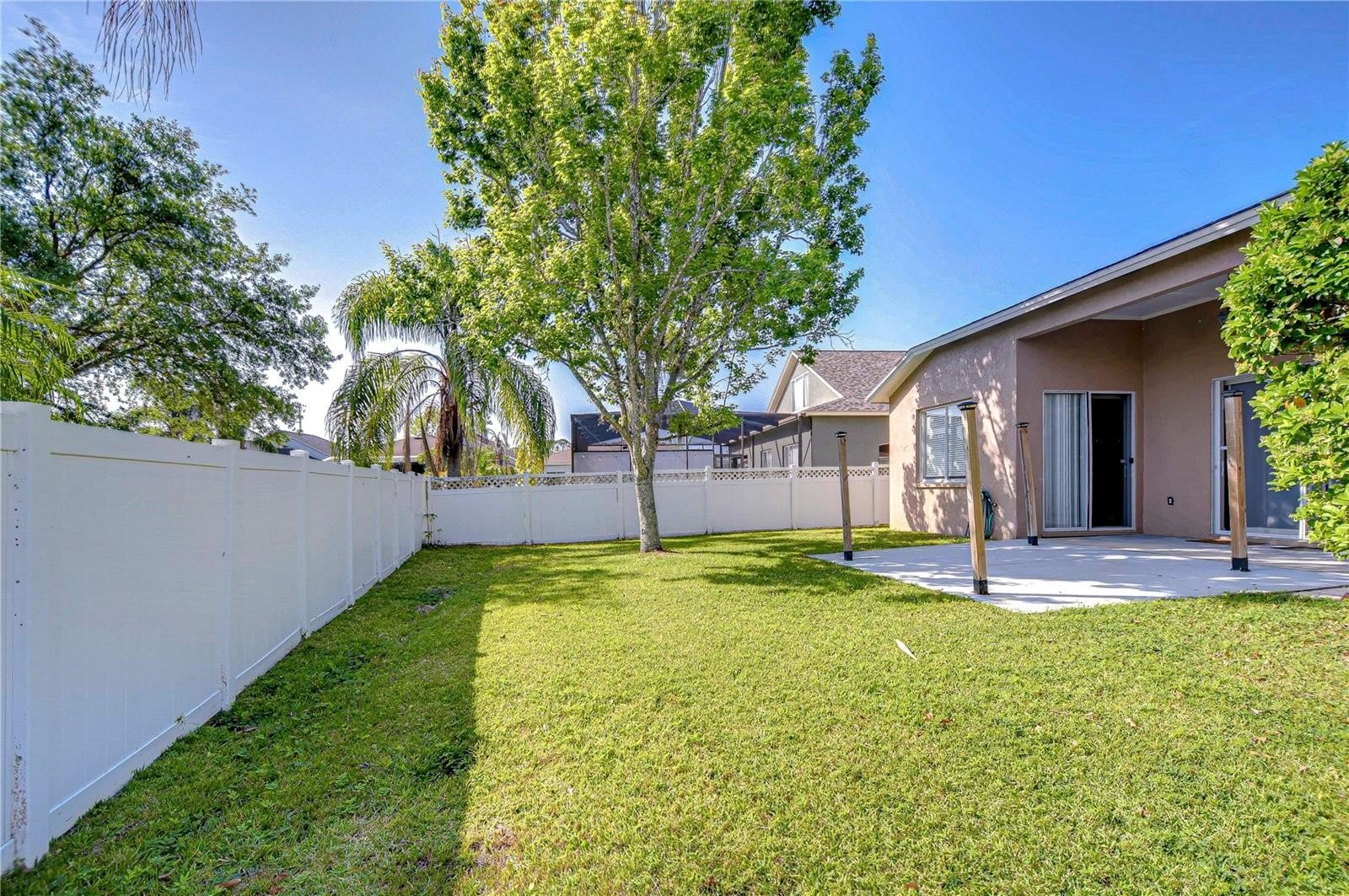 6716 BLUFF MEADOW Court – photo 5
