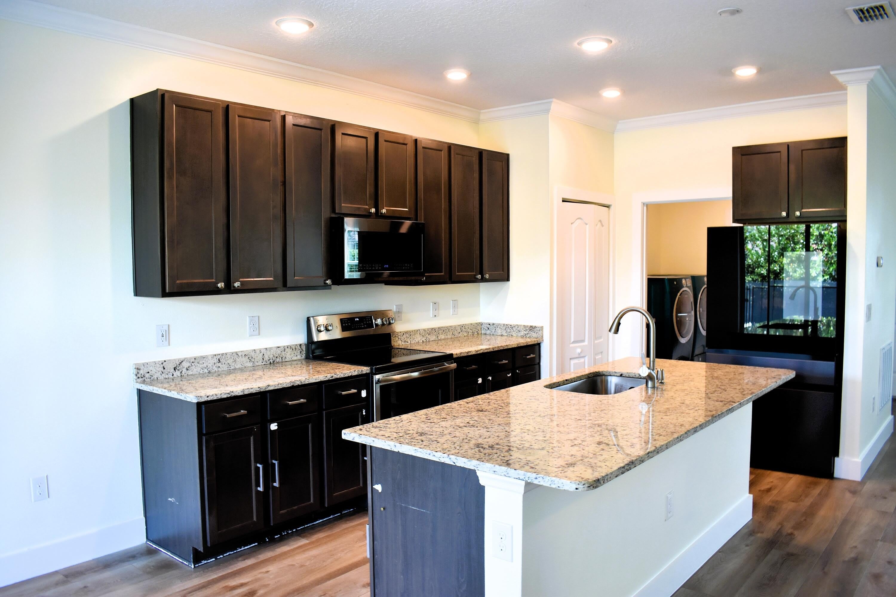 1217 SW Marmore Avenue – photo 4