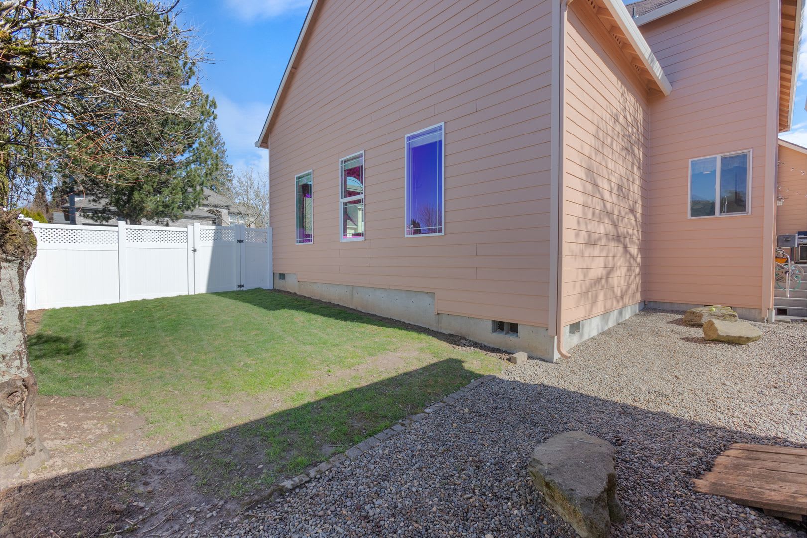 Stunning Se Gresham Home W Huge Bonus Room – photo 3