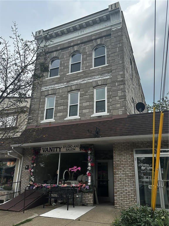 348 Main Street – photo 1
