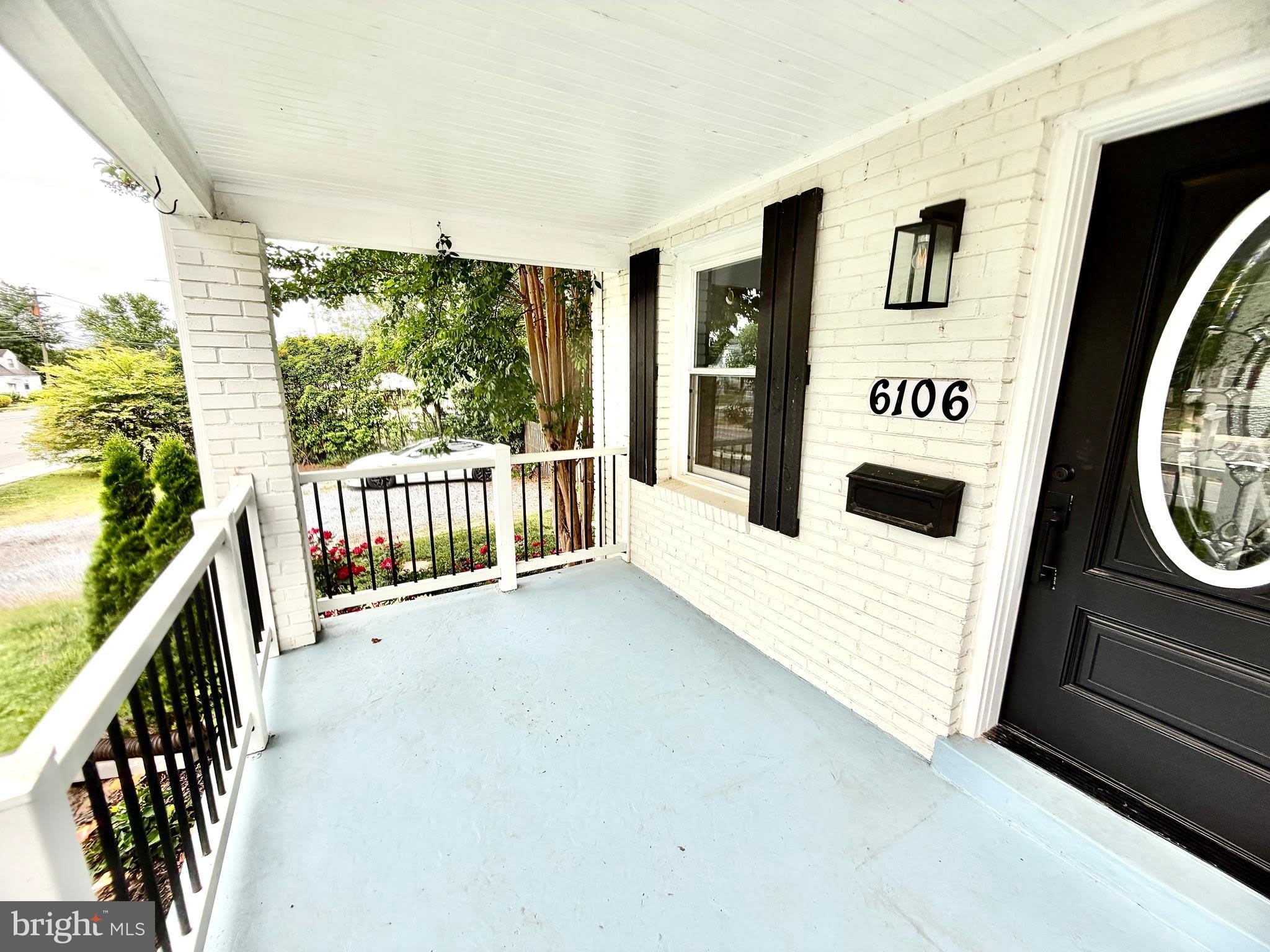 6106 N KINGS Highway – photo 5