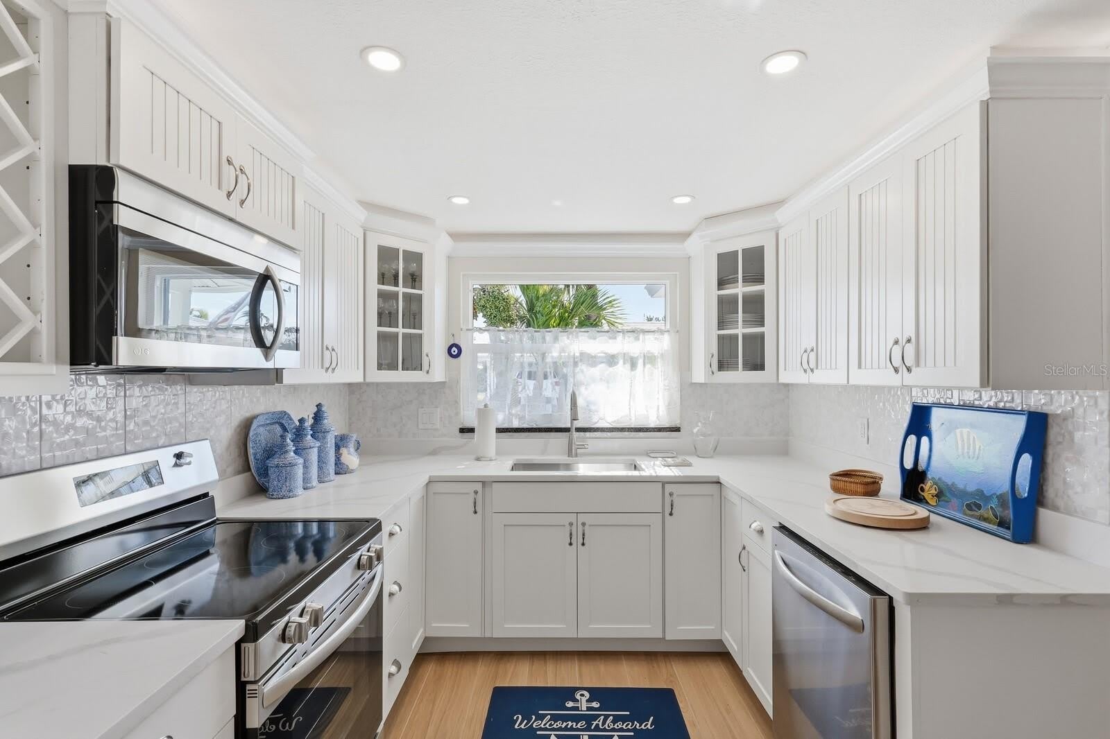 573 SPANISH Drive N – photo 5