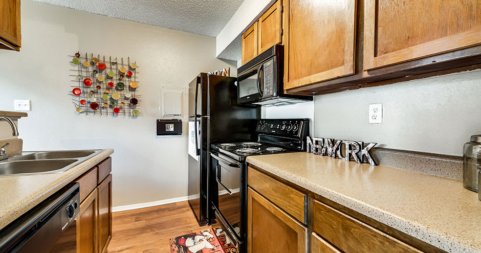Chelsea Creek Apartments – photo 3
