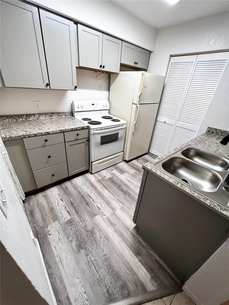 1023 S HIAWASSEE Road – photo 5