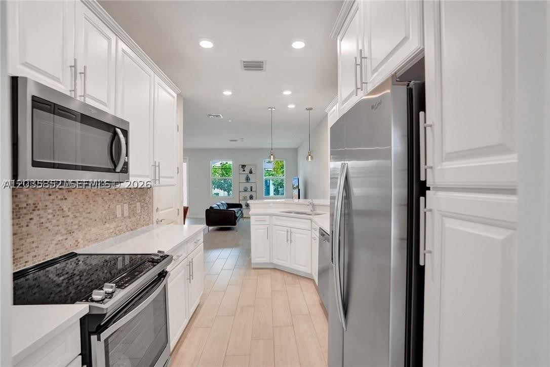 5140 Eucalyptus Dr – photo 3
