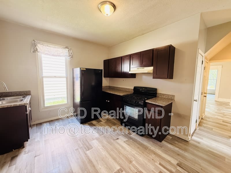 3838 Marvin Avenue – photo 3