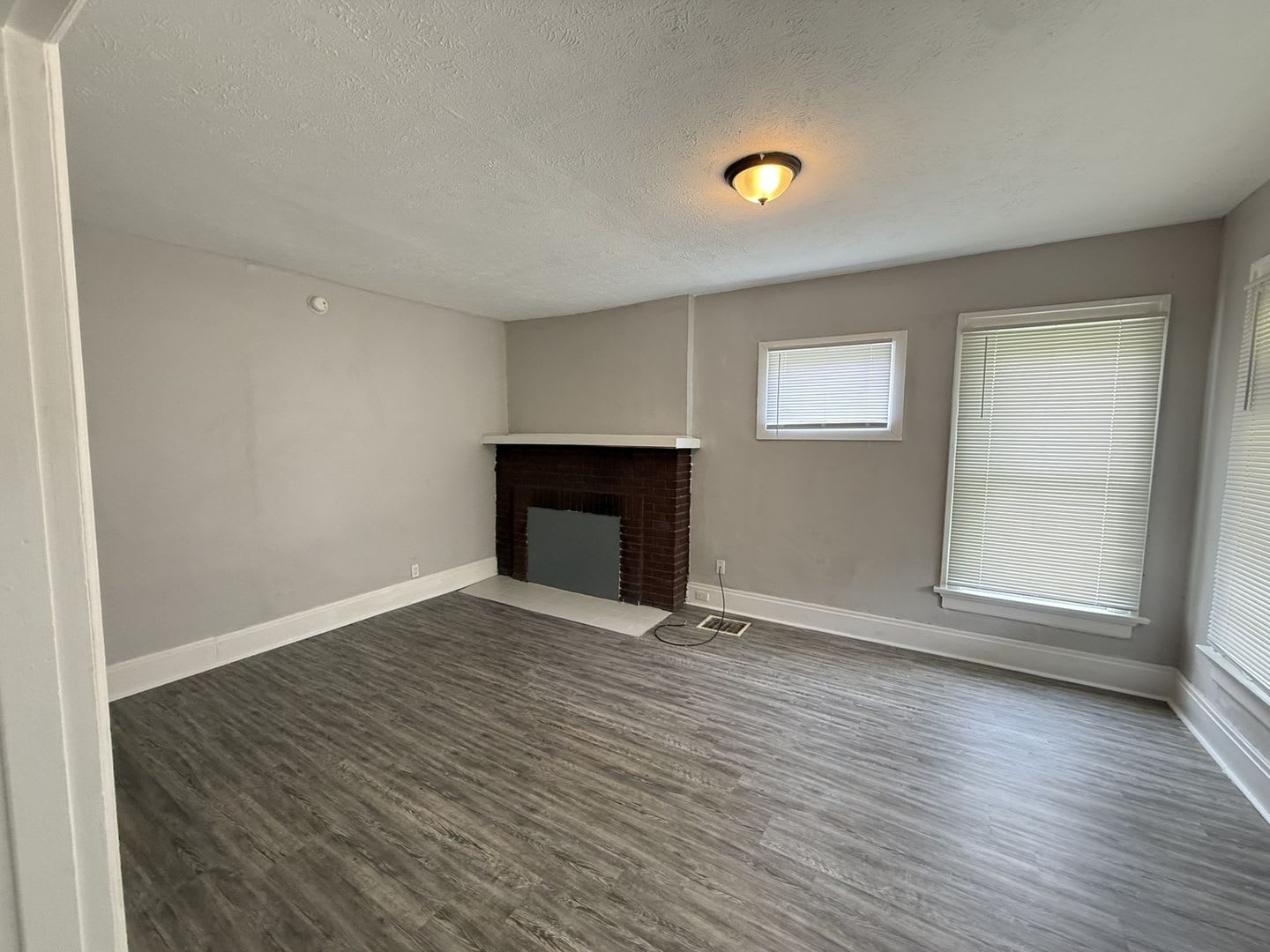 Spacious 4BR / 2BA House in Dayton – photo 4