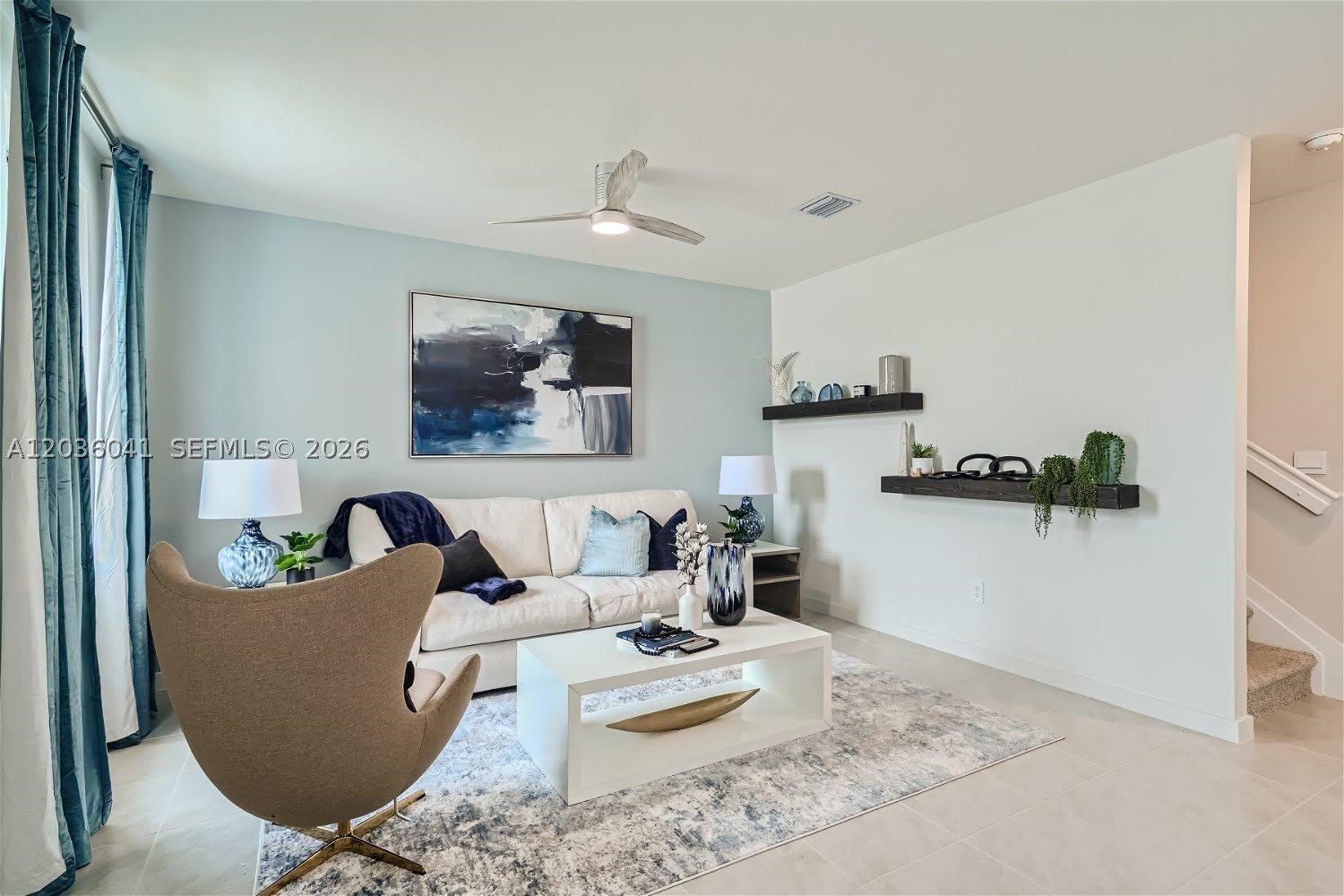 1366 Ne 4Th Ave – photo 3