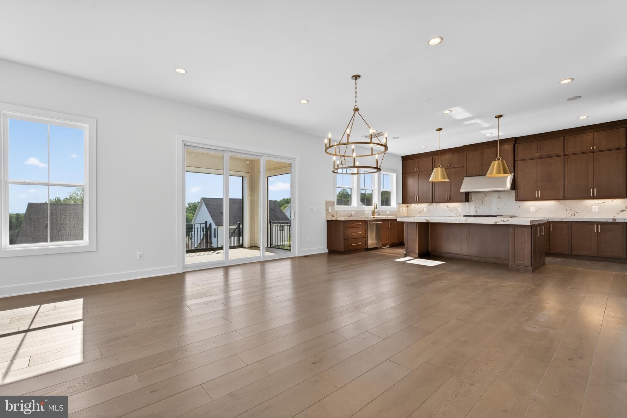 861 N Manchester Street – photo 4