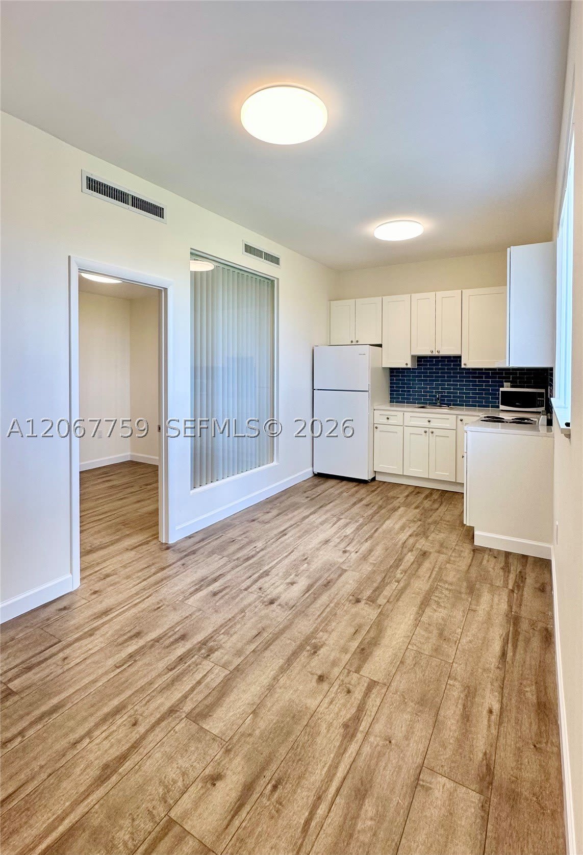 24390 SW 207th Ave – photo 2