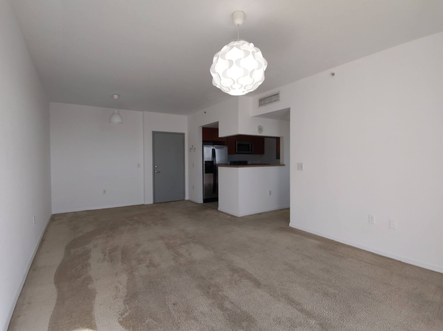 Modern 1BR/1BA Condo with Stainless Steel Appliances – Downtown Miami – photo 2