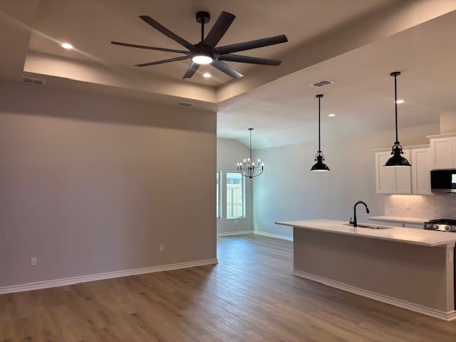 2678 Lady Andrea Dr – photo 2