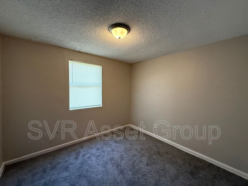 9073 11th Ave – photo 3