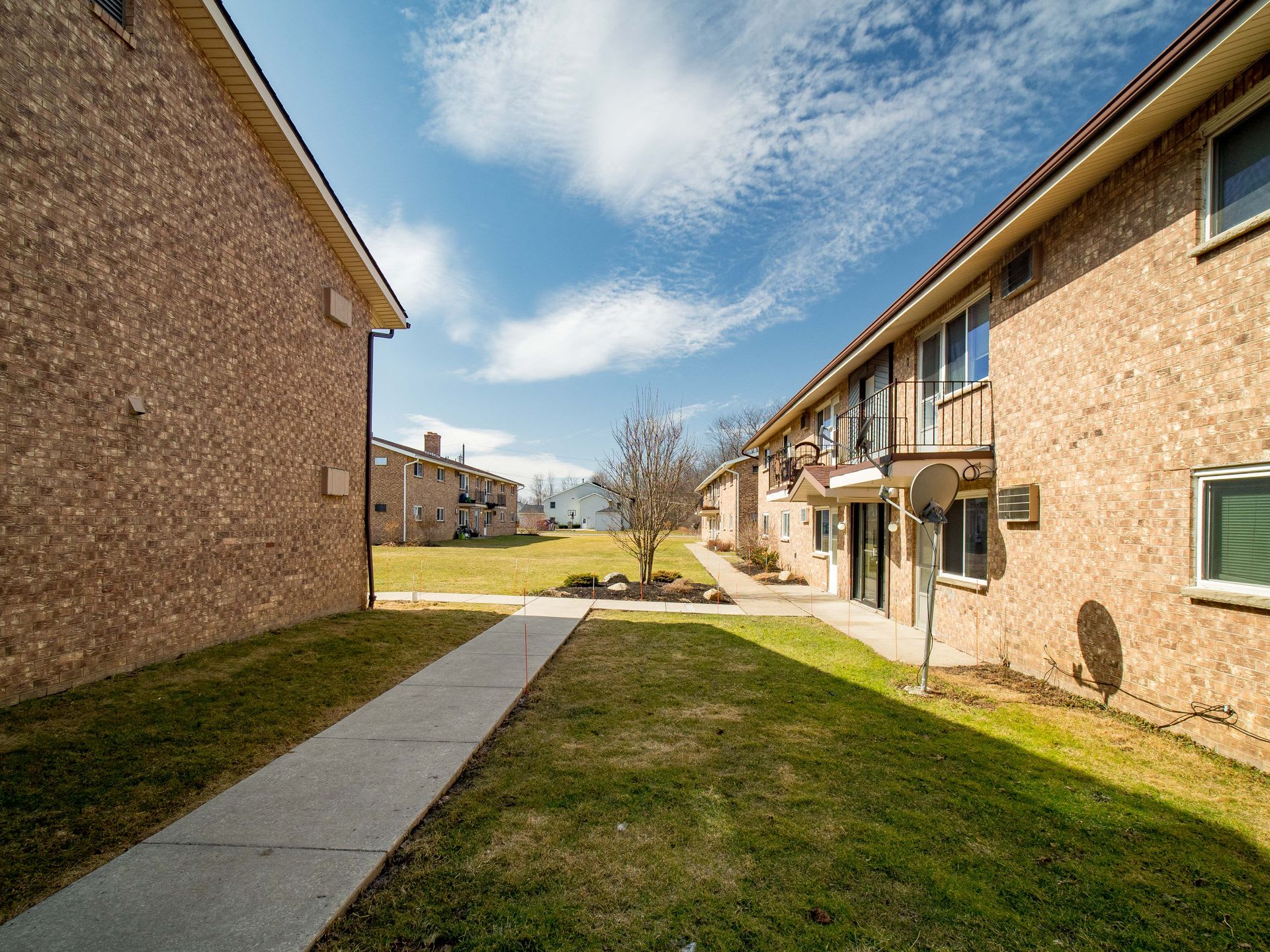 Holiday Meadows Apartments – photo 5
