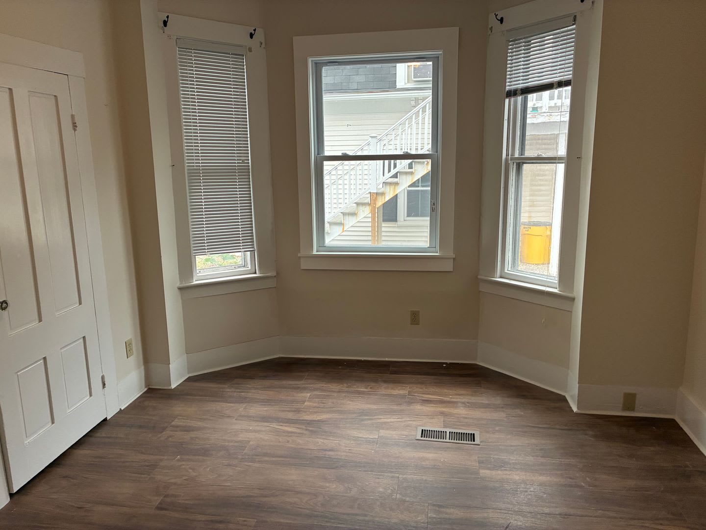 18 Fifth St – photo 3