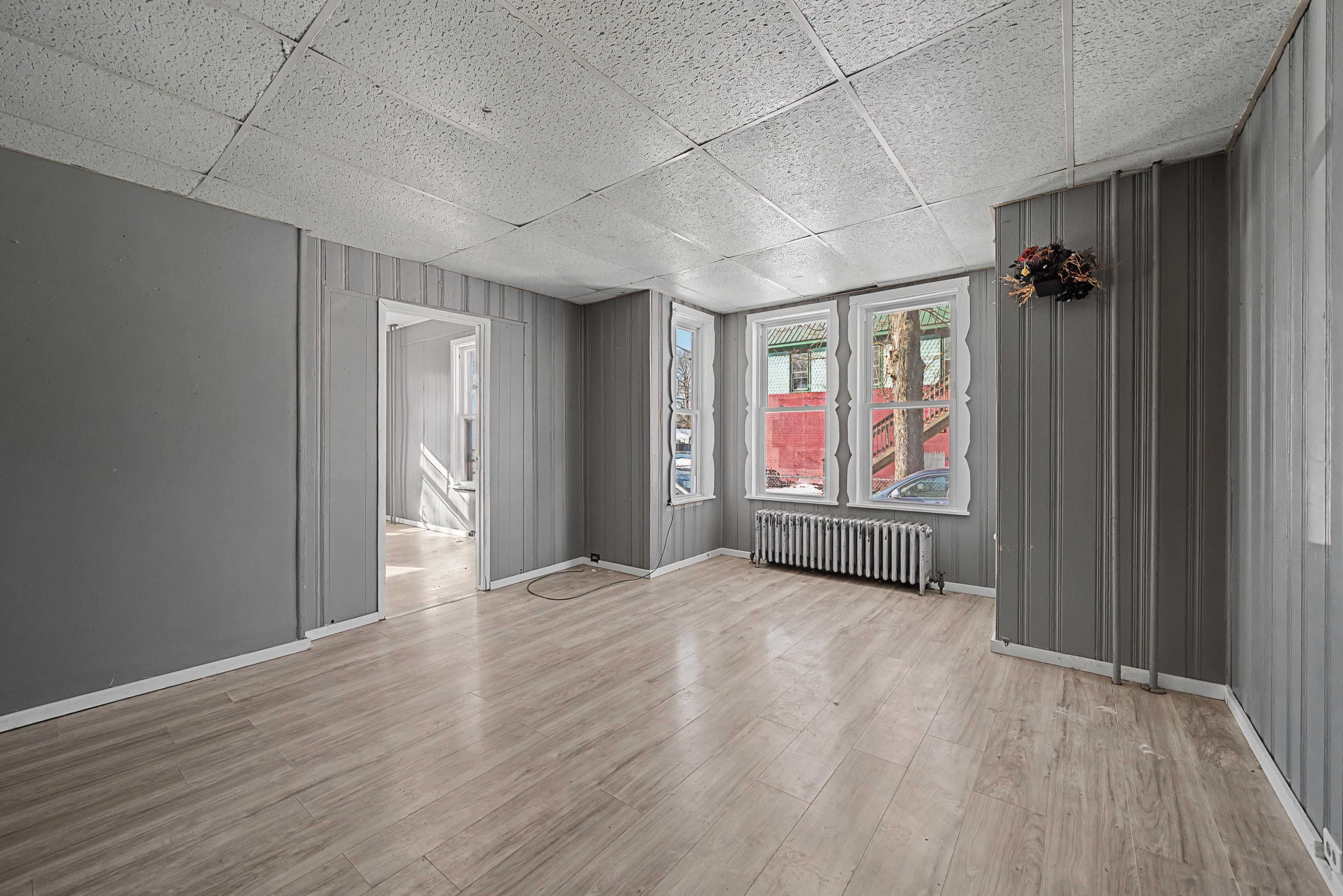104 Ball St – photo 4