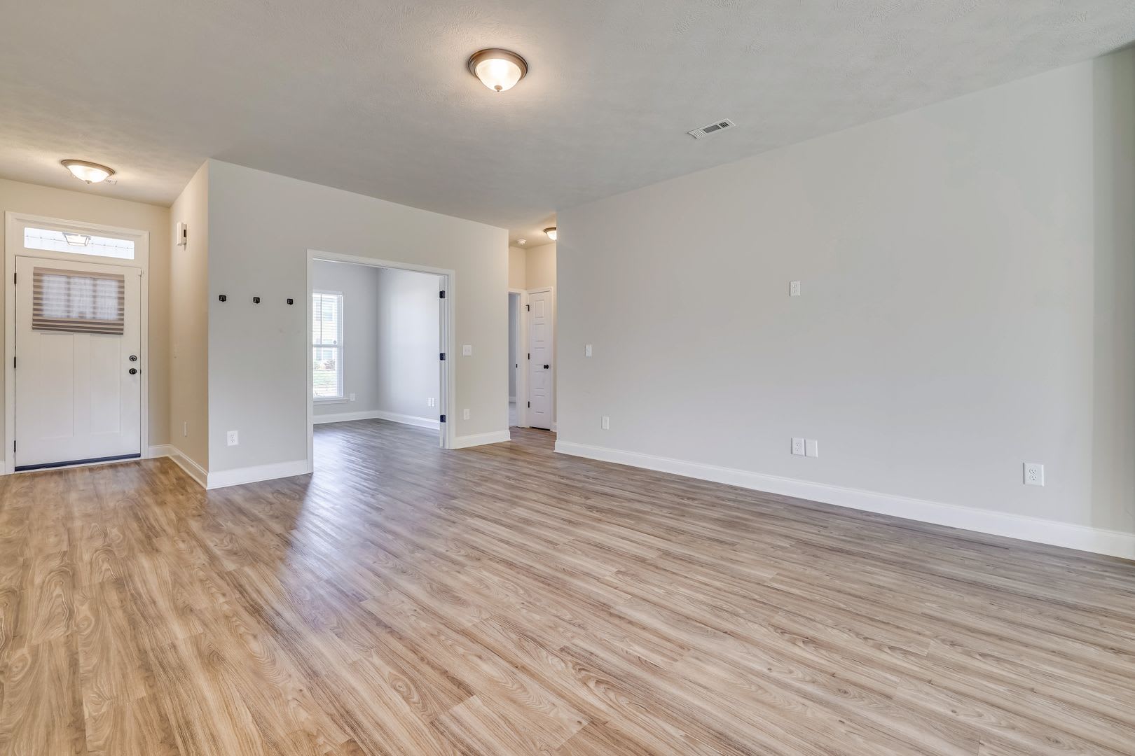 Beautiful And Space Saving Luxury In Deodar Plantation Free Rent With Approved Credit – photo 5