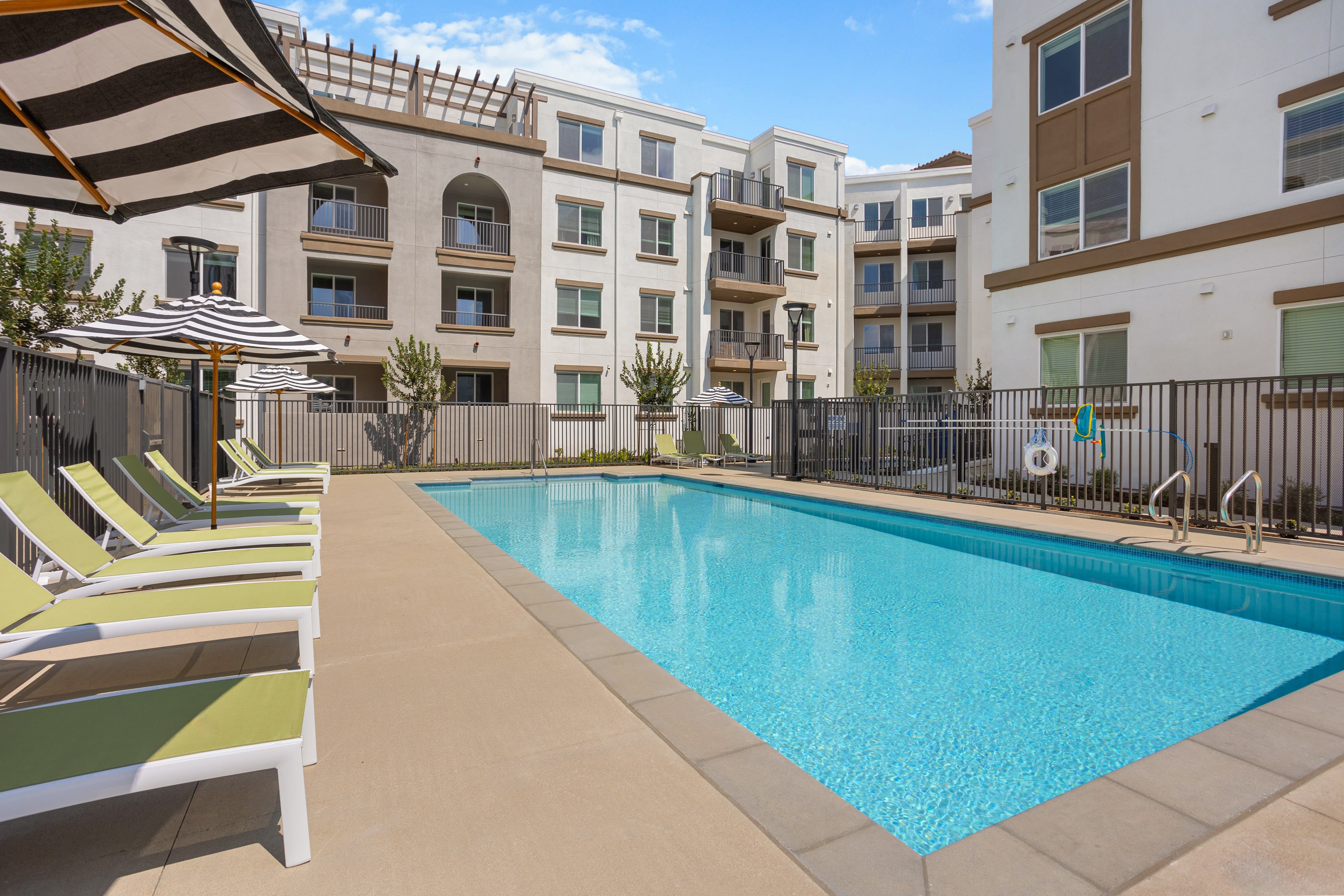 Alta Westwind – photo 1