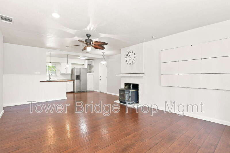1429 Watt Avenue – photo 4