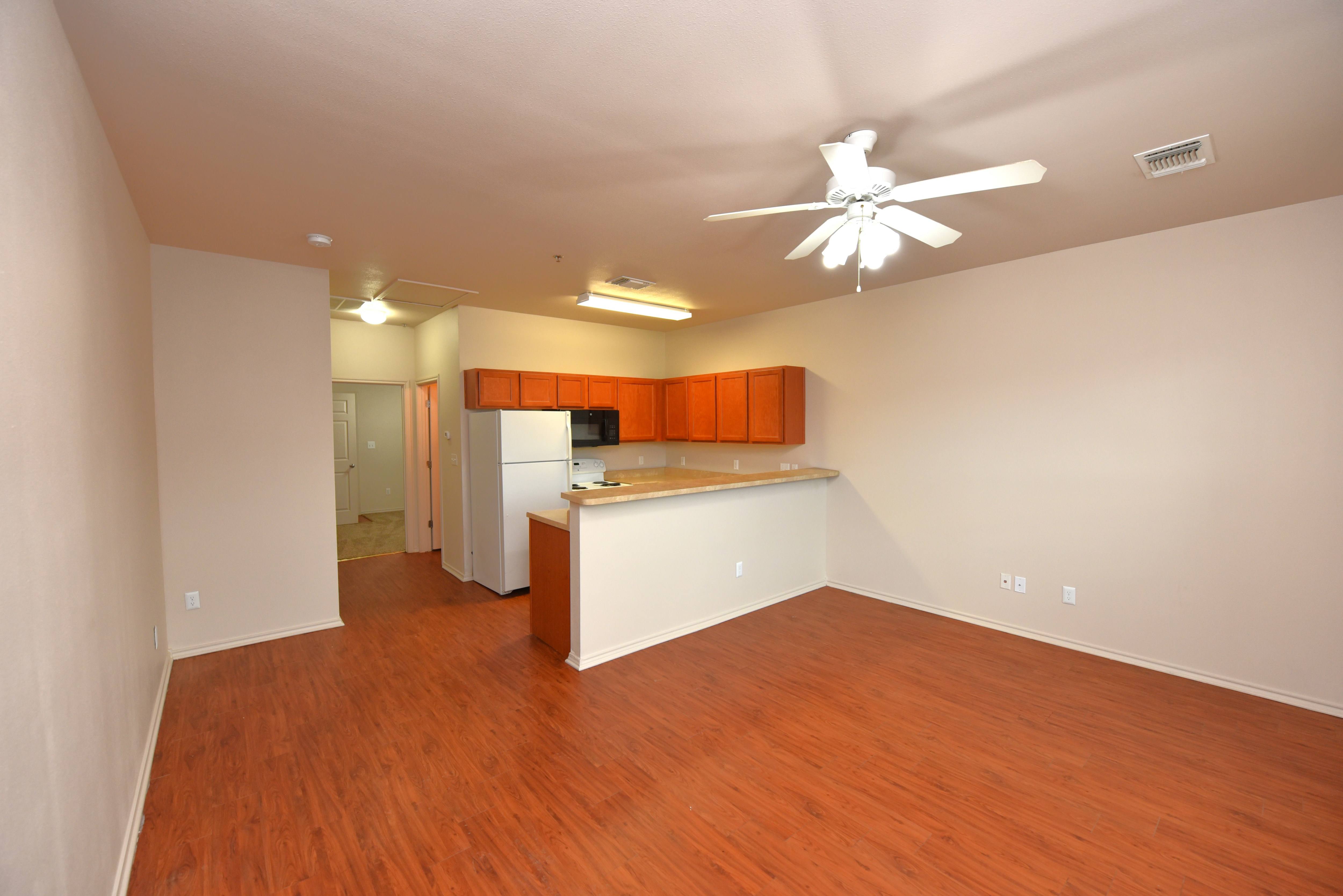 Chilton Village Apartments – photo 2
