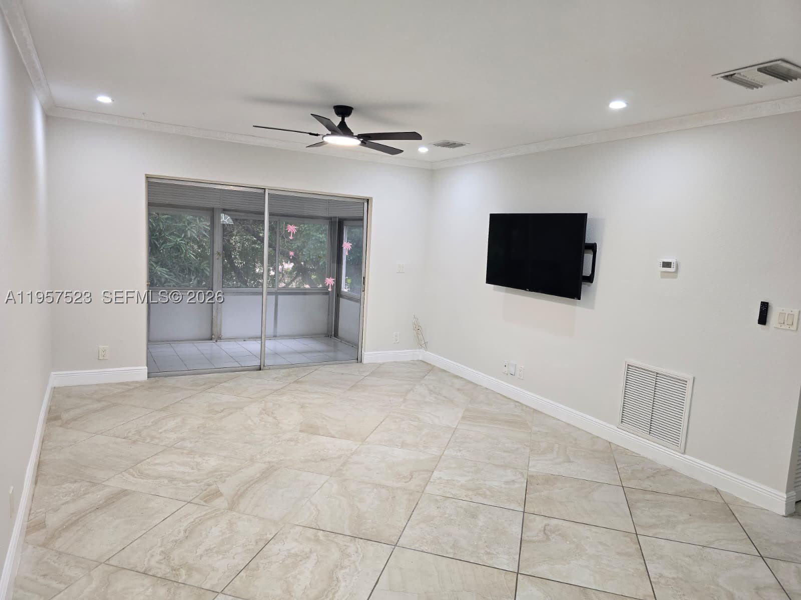5151 W Oakland Park Blvd – photo 4