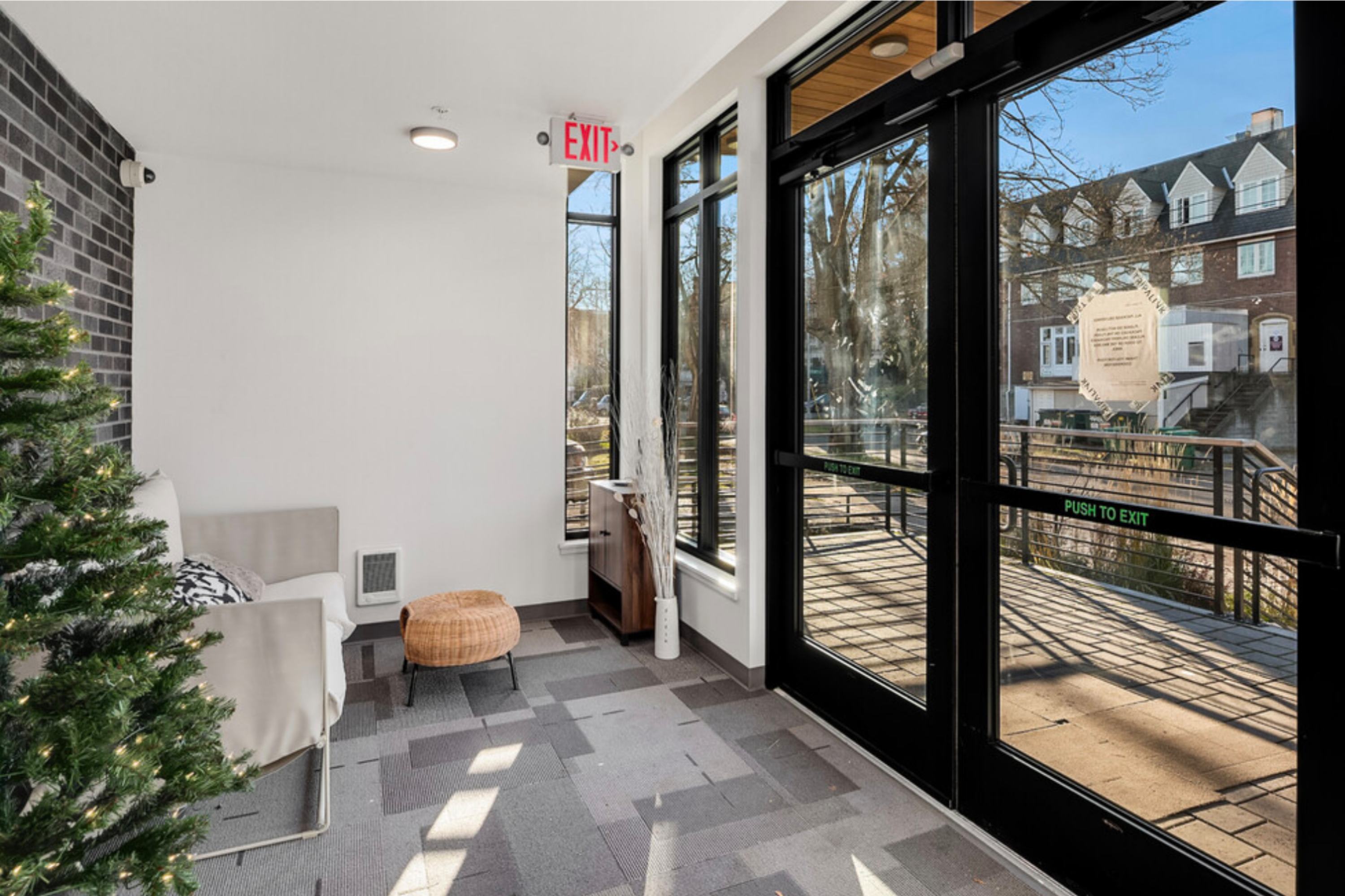 Fifty-Two Apartments – photo 5