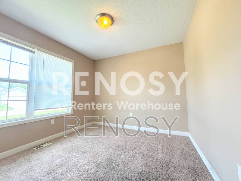 8228 Dakota Drive – photo 3