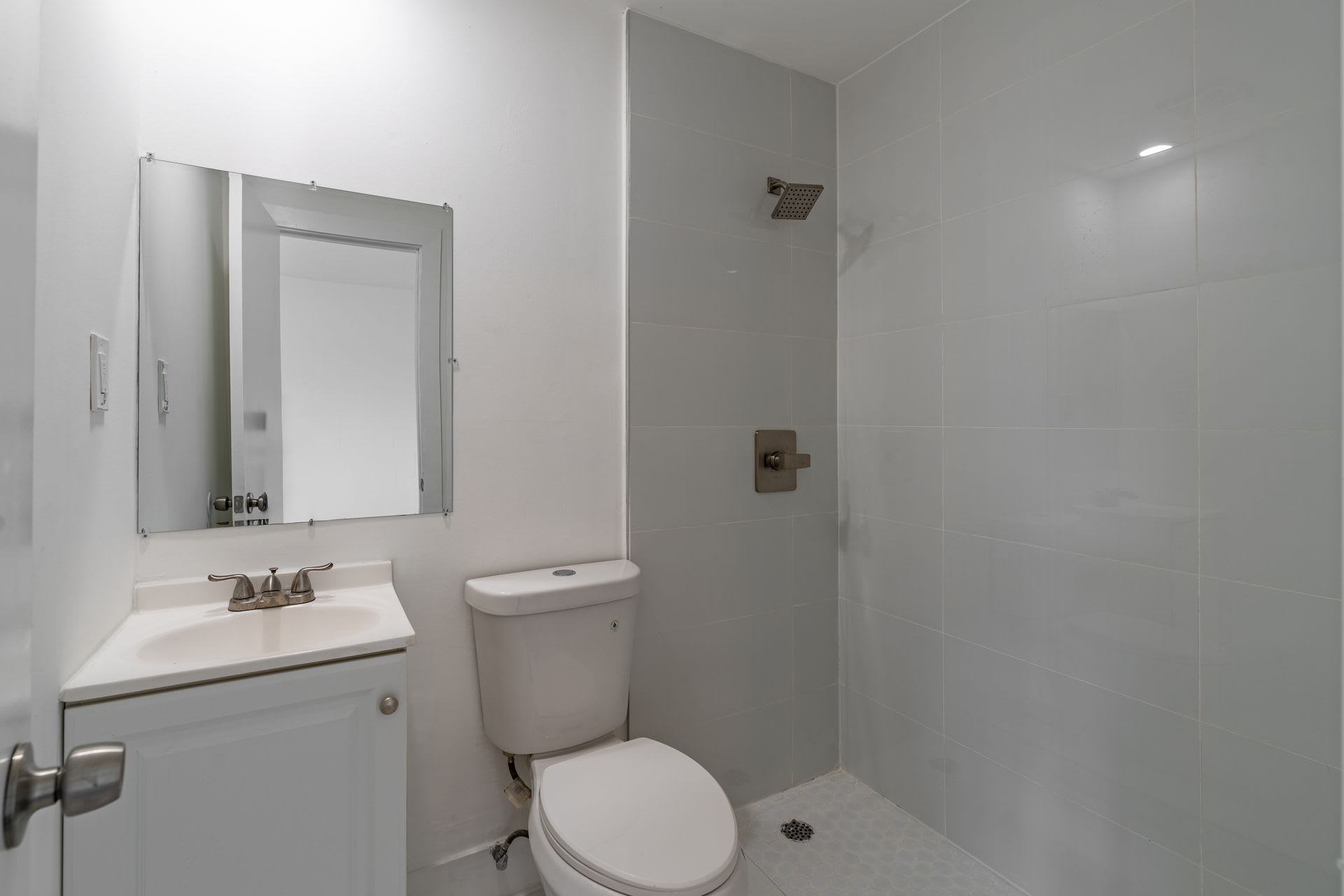 2961 Sw 5Th St – photo 3